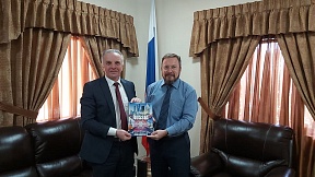 On the meeting of Dr. Aleksandr Khozin with with Mr. Avbakar Nutsalov, General Director of RACUS On the meeting of Dr. Aleksandr Khozin with with Mr. Avbakar Nutsalov, General Director of RACUS